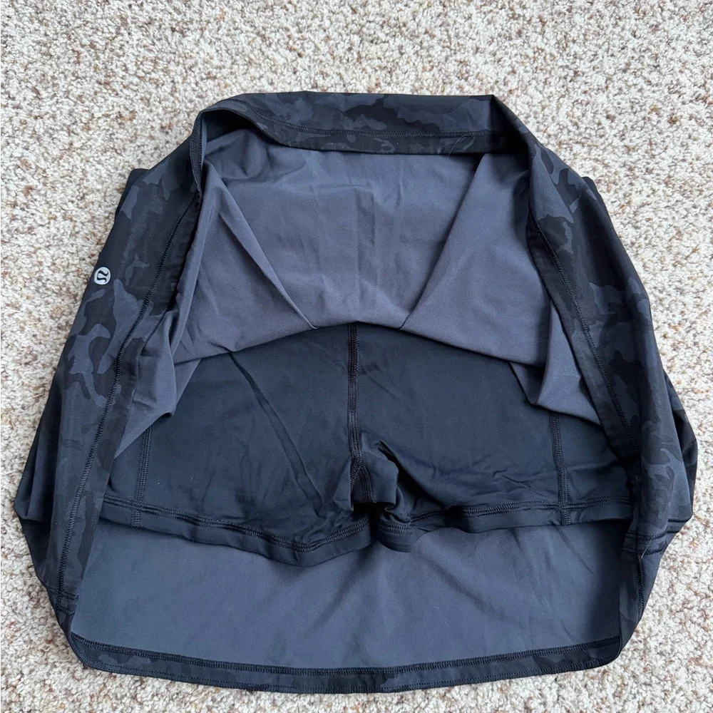 Lululemon Mid Rise Skort - Picture 9 of 11